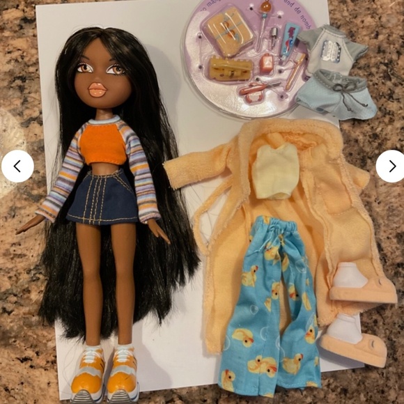Bratz Reproduction Sasha Slumber Party - Picture 1 of 4